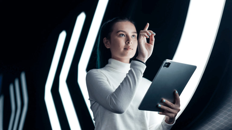 Chatbot inteligente revolucionando o atendimento ao cliente com IA.